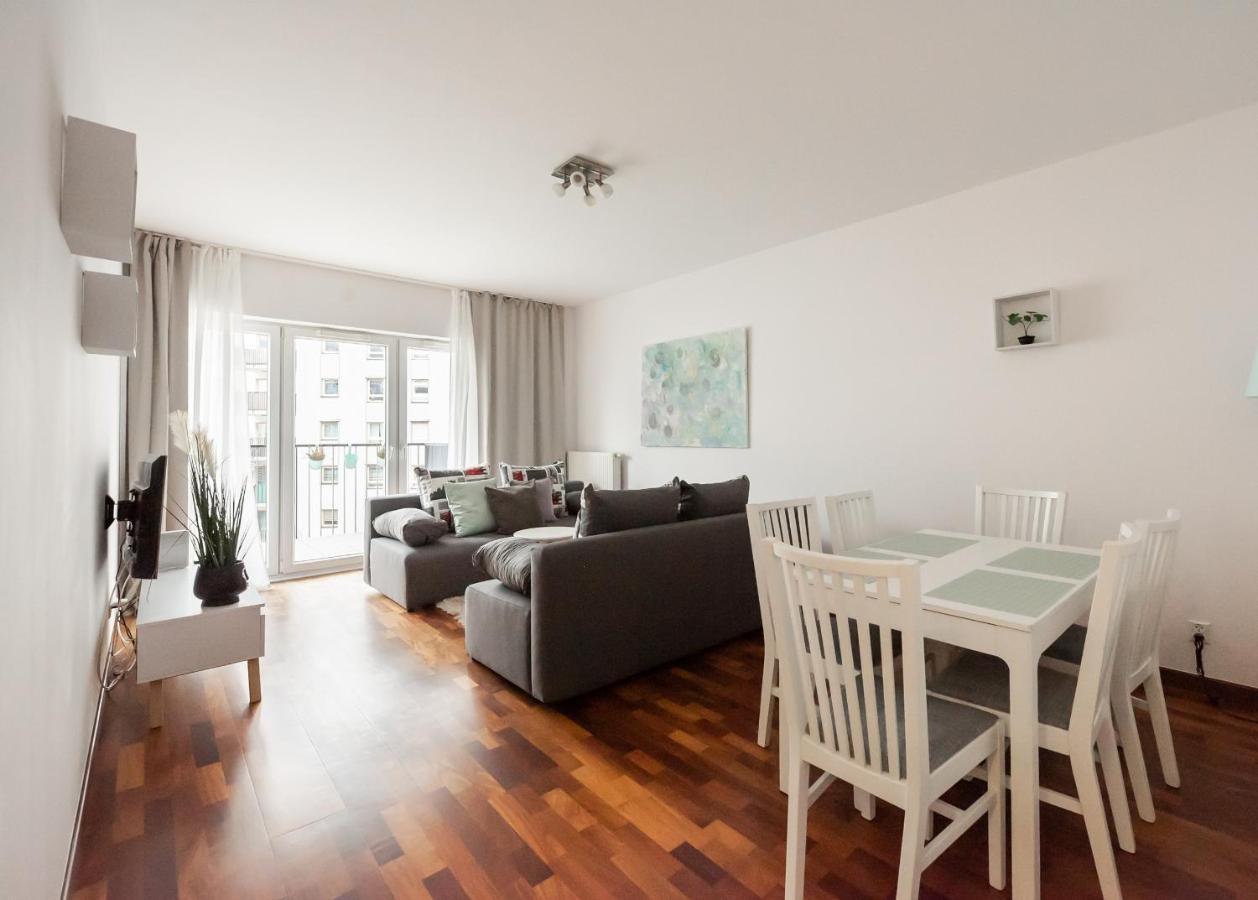 Wola Sunset Apartment Free Parking Varsovia Exterior foto