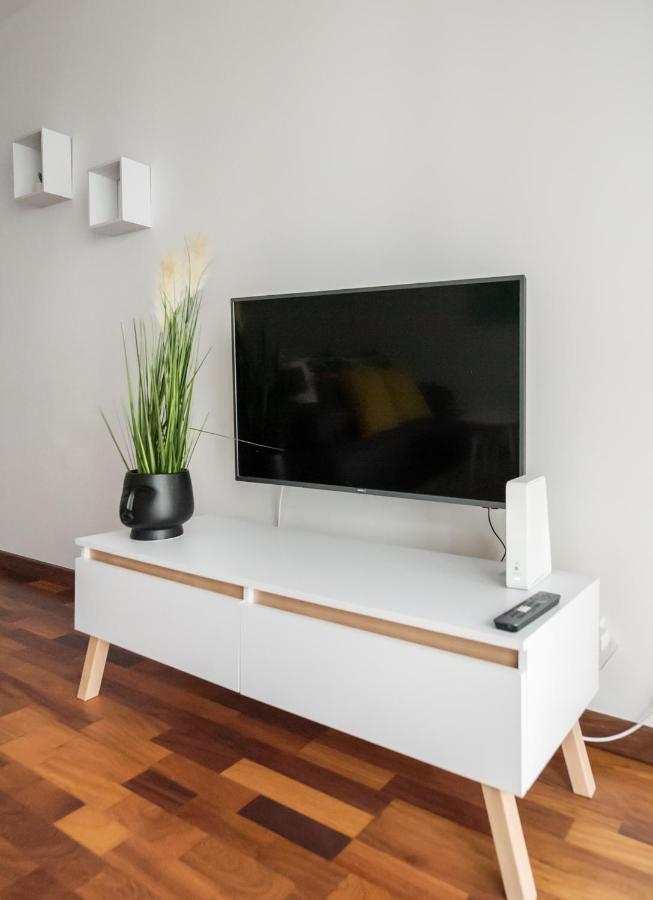 Wola Sunset Apartment Free Parking Varsovia Exterior foto