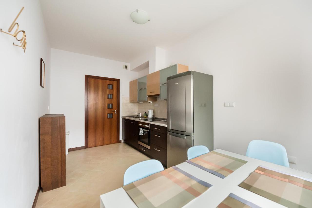 Wola Sunset Apartment Free Parking Varsovia Exterior foto